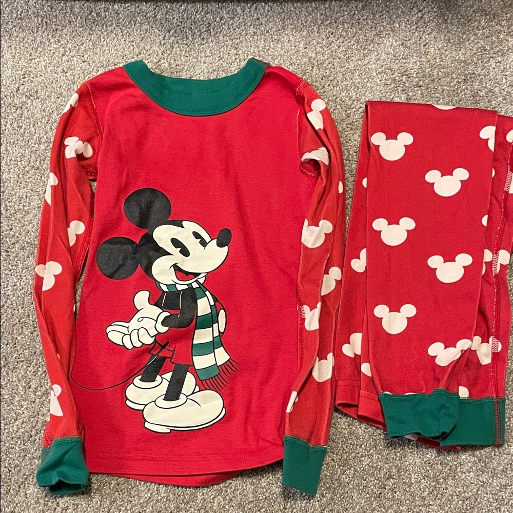 Hanna Andersson Christmas Mickey Mouse Pajama Set